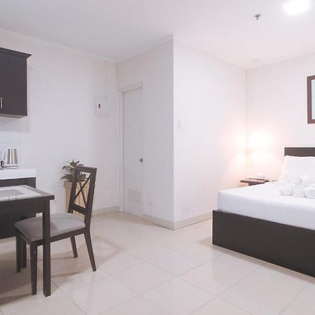 Urbanview At Evangelista Street Makati Makati City Extérieur photo