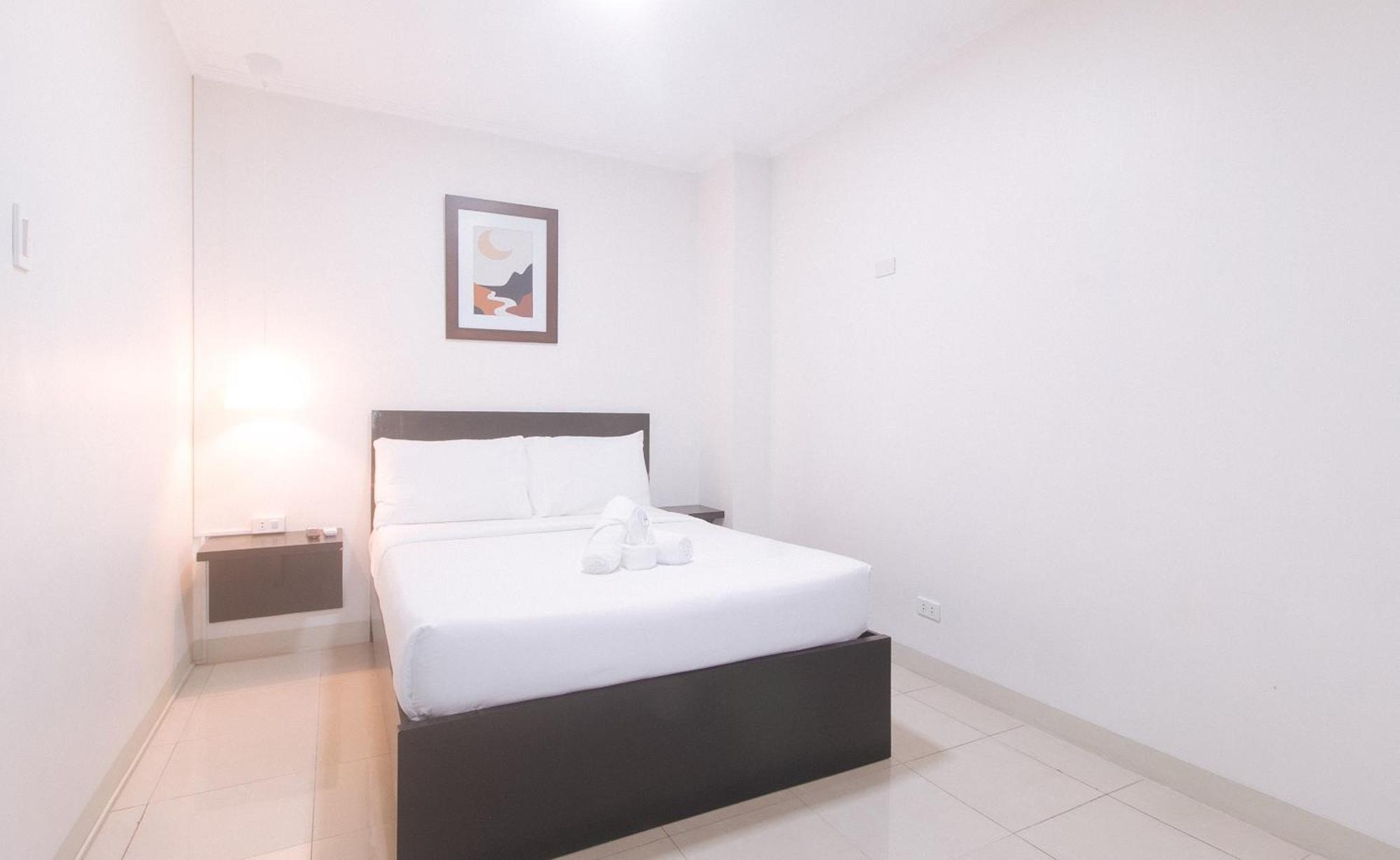 Urbanview At Evangelista Street Makati Makati City Extérieur photo